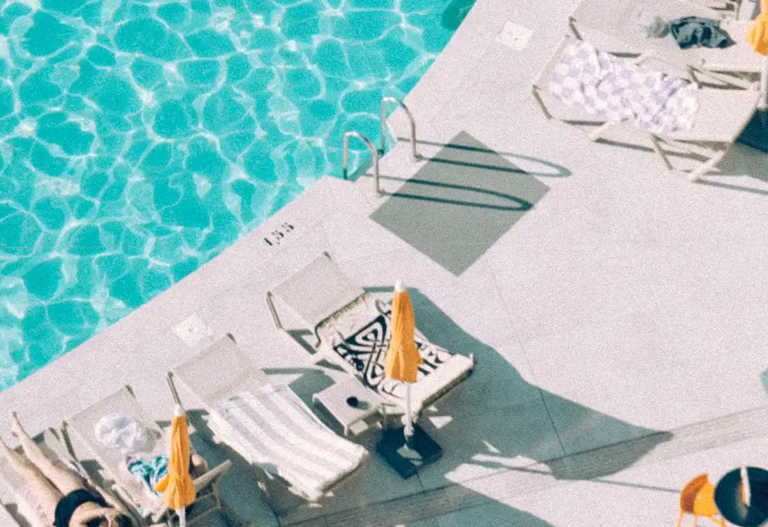 The vibe in the swimming pool of Marina Resort Benidorm